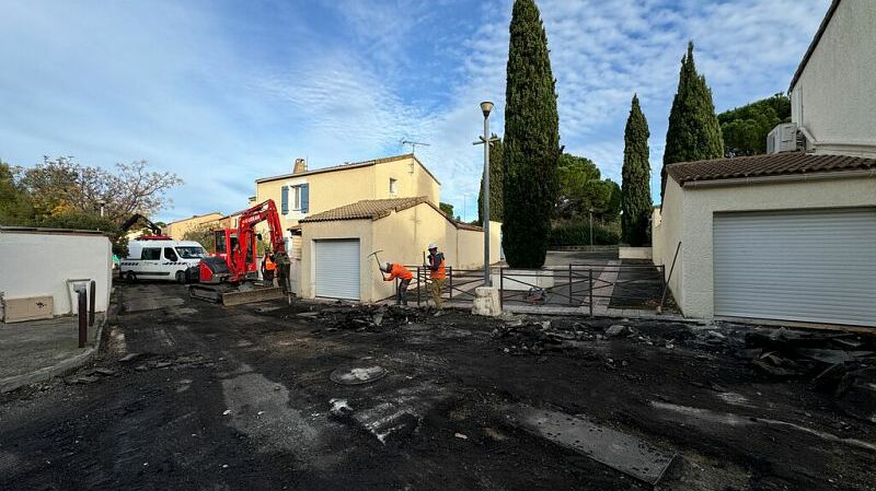 Photo travaux route - Istres invetsit dans vos quartiers